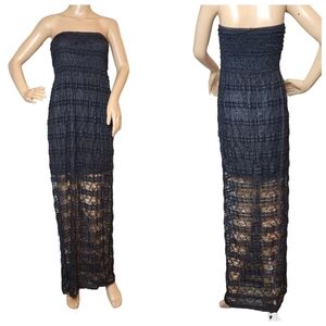 Everleigh stretch lace black sleeveIess maxi dress.  Size Medium